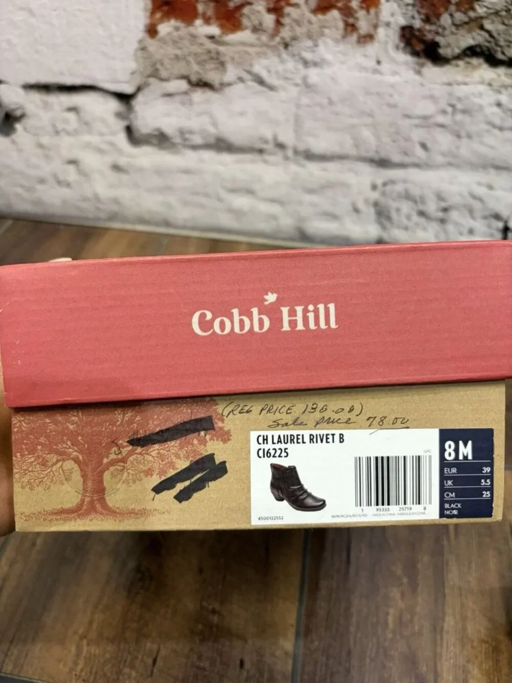 Cobb Hill Laurel Rivet Ankle‎ Boots Black Leather Booties Studded Biker Comfort